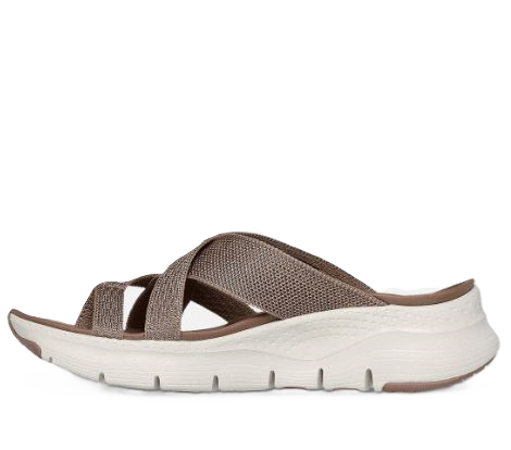 Skechers naisten Arch Fit sandal - New Beginning Mocha Lisaa glamouria lookiisi talla elegantilla sandaalilla. Sandaali on