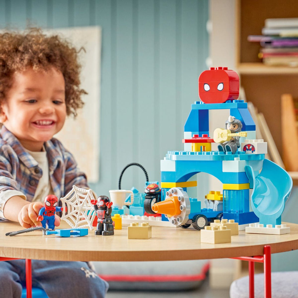 Lego Spideyn tiimin päämaja