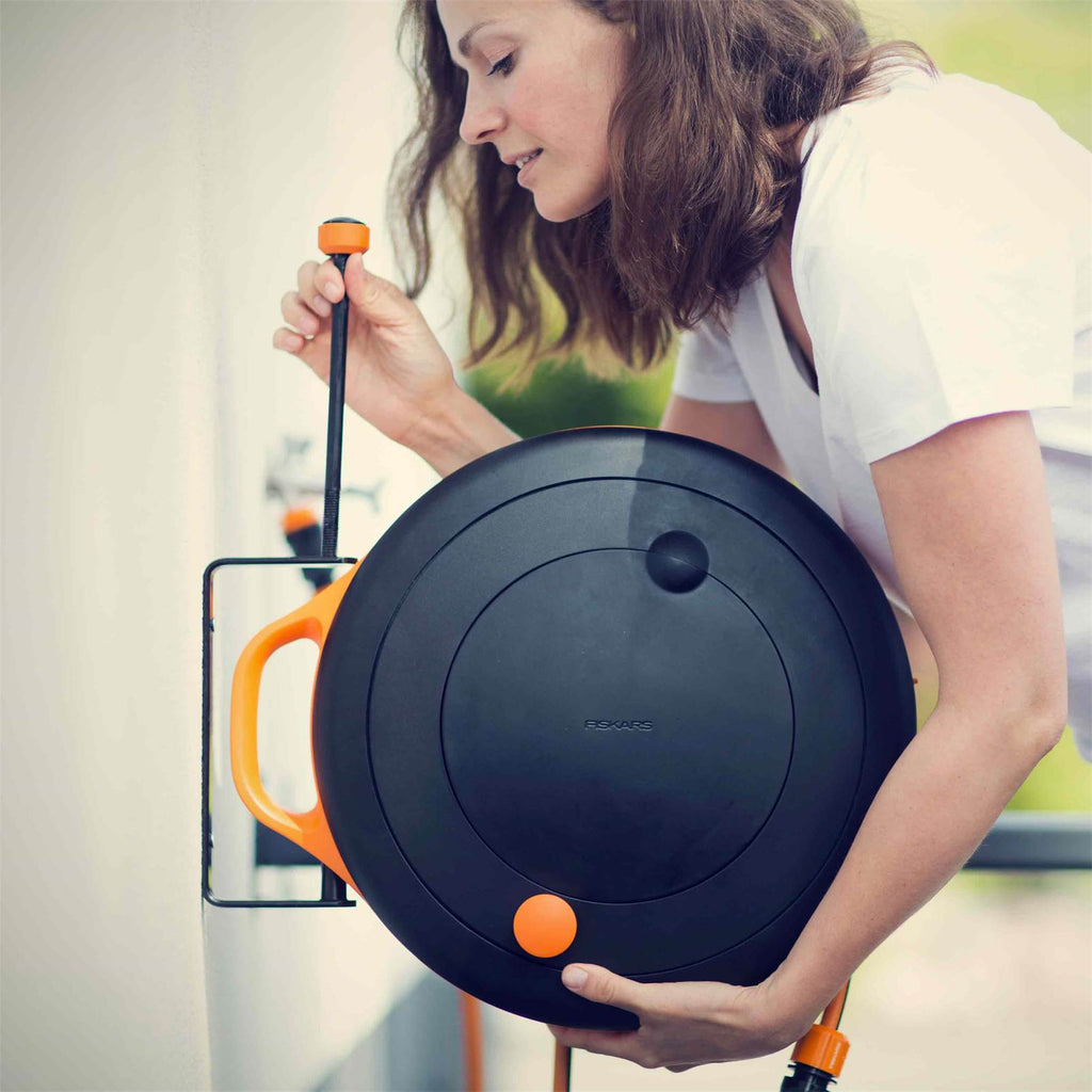 Kastelukelan seinäkiinnike S
