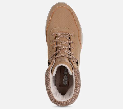 Skechers naisten Slip-ins: On-The-Go Stellar Ariana - Waterproof Beige - 100% vedenpitava paallinen keinomateriaalia -