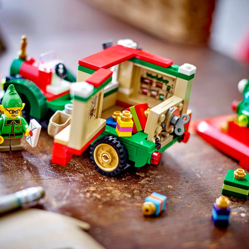 Lego Joulupukin lahjarekka 40746