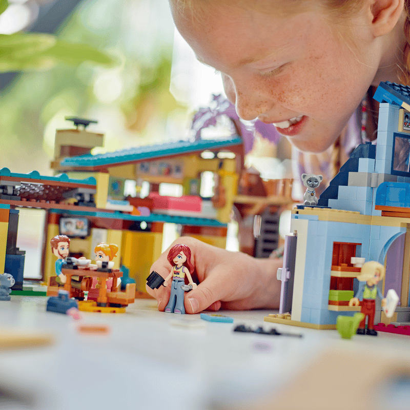 Lego Ollyn ja Paisleyn talot 42620