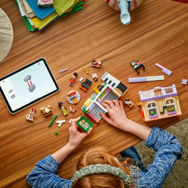 Lego Musiikkikauppa ja asunto