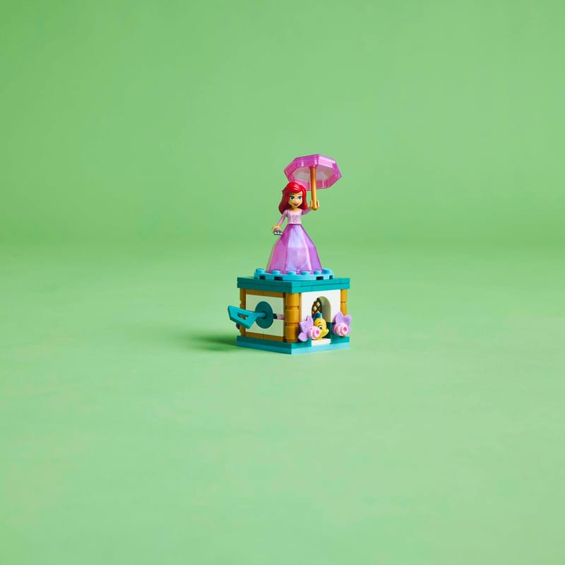 Lego Pyörähtelevä Ariel 43259