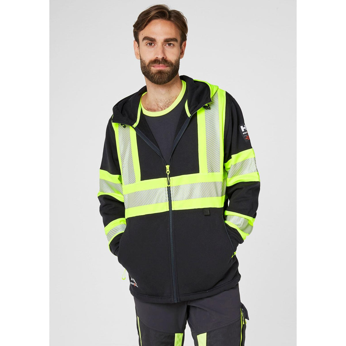Helly Hansen Work Wear Icu Huomio Huppari Vetoketjulla kelt/musta ICU-huppari tayttaa toiminnallisuudelle, mukavuudelle ja