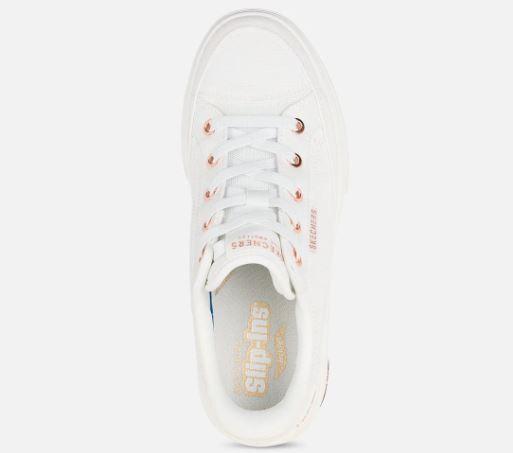 Skechers naisten Slip-ins: Arch Fit Arcade - See Ya There - Valkoinen Nauti koko paivan mukavuudesta Skechers Hands Free