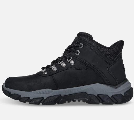 Skechers miesten Relaxed Fit: Slip-ins: Santoro - Relic - Waterproof - Musta Kulje saaolosuhteiden halki koko paivan