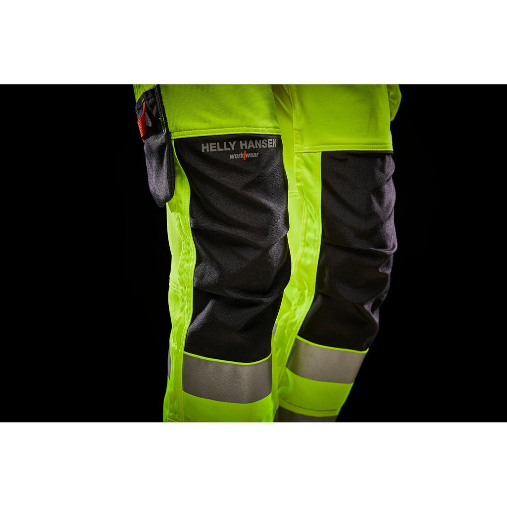 Helly Hansen Work Wear Naisten Luna Huomio Riipputaskuhousut 2 Lk. Luna Hi Vis -riipputaskuhousut talvikayttoon ovat naisten