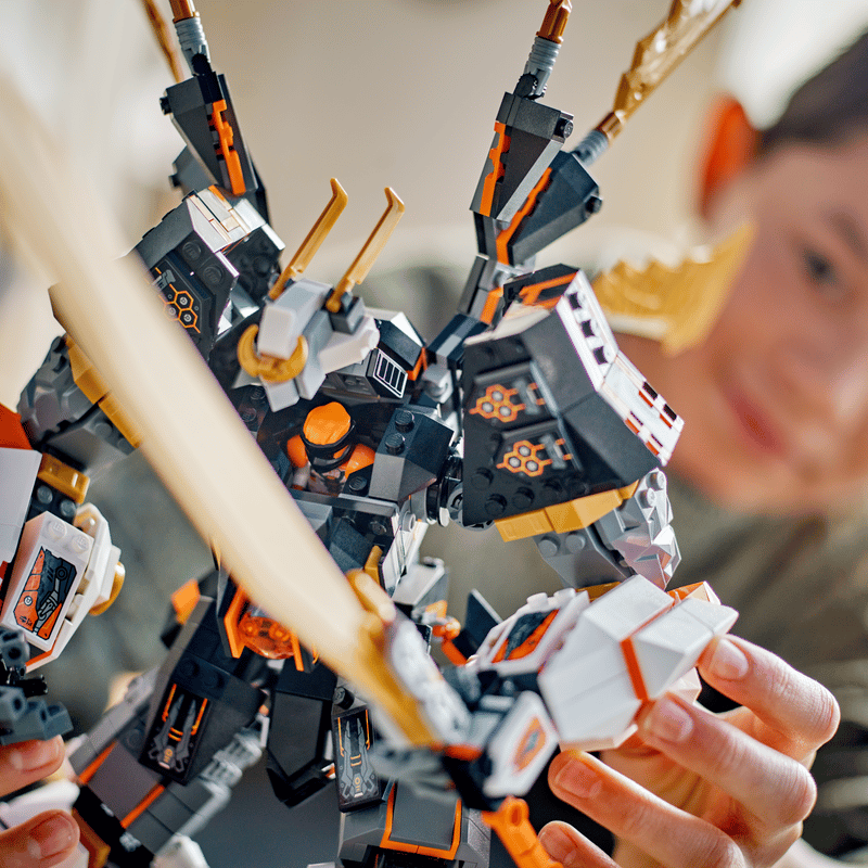 Lego Colen titaanilohikäärmerobotti 71821