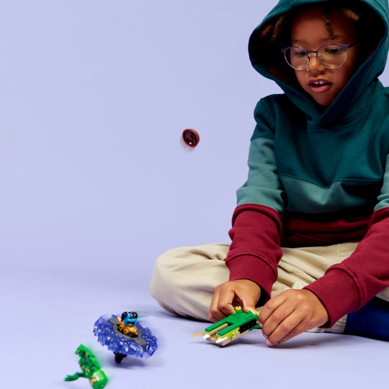 Lego Nya vastaan mutaatiohirviöspinneri
