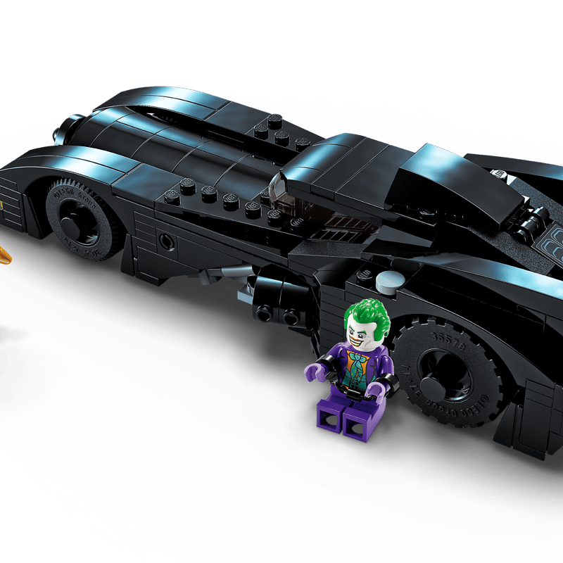 Lego Super Heroes DC Batmobile™-takaa-ajo: Batman™ vastaan The Joker™ 76224