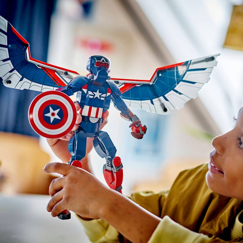 Lego Uusi rakennettava Captain America ‑hahmo 76296