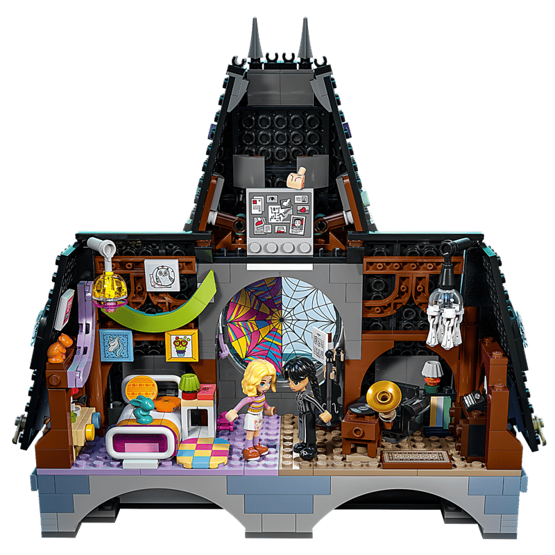 Lego Wednesdayn ja Enidin asuntolahuone 76781