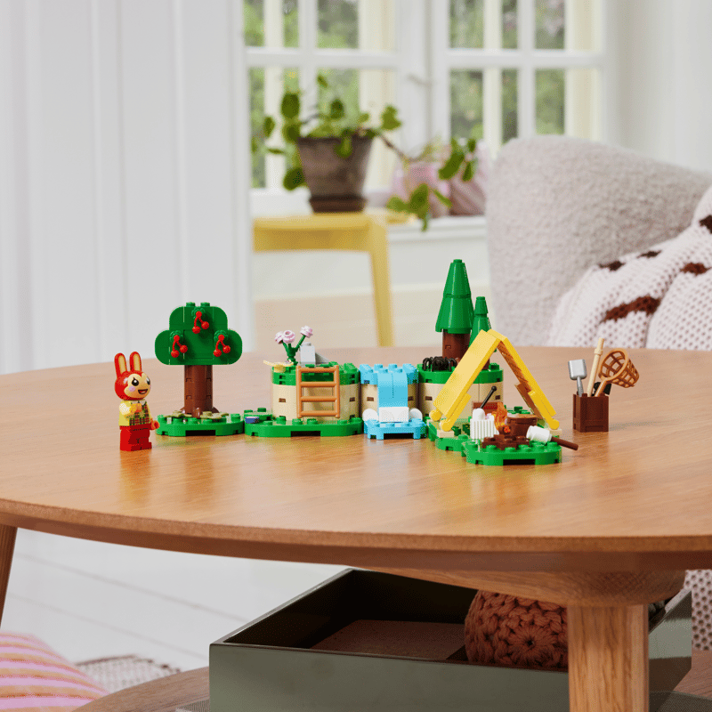 Lego Bunnie ulkopuuhissa 77047