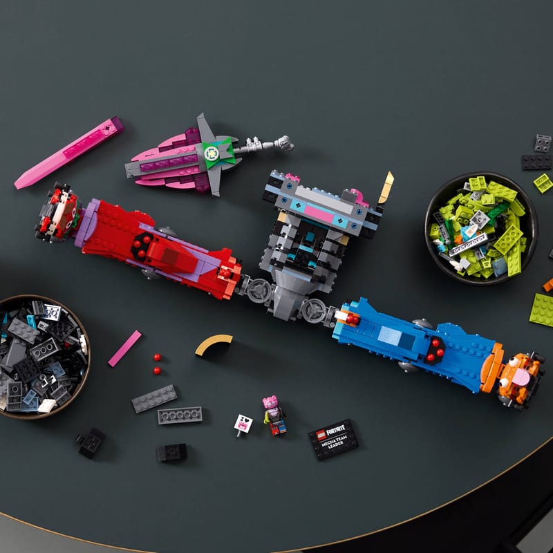 Lego Mecha Team Leader