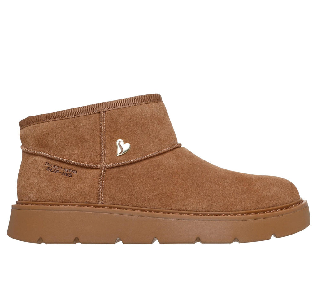 Skechers Naisten Slip-ins: Keepsakes Cozy - Cozy Mini Chestnut Pysy lampimana ja mukavana klassisella tyylilla Skechers