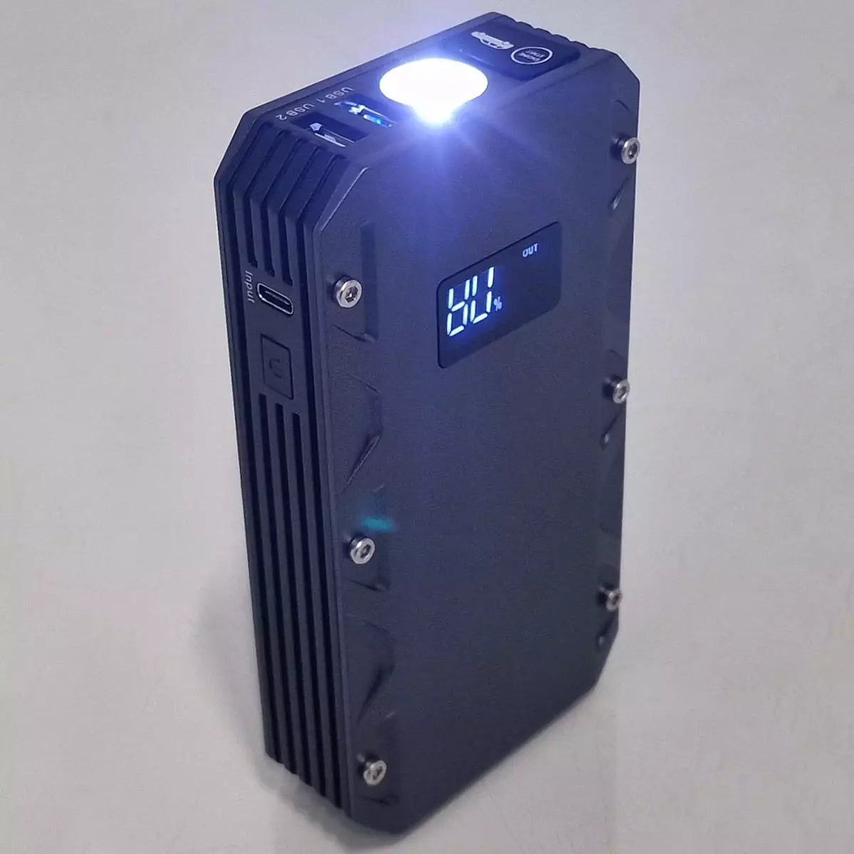 Apukäynnistin 12 v 1000 a 10000 mah