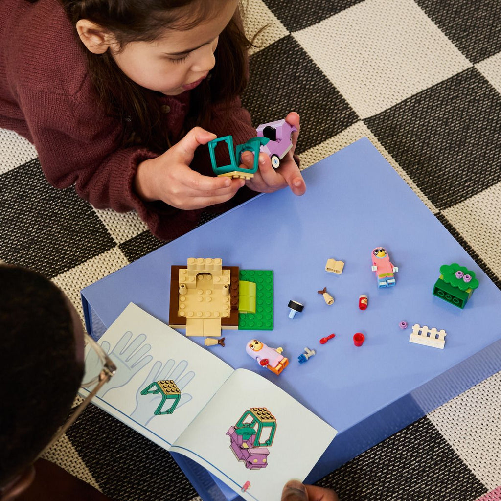 Lego Pommo ja Tuuri mummeleina
