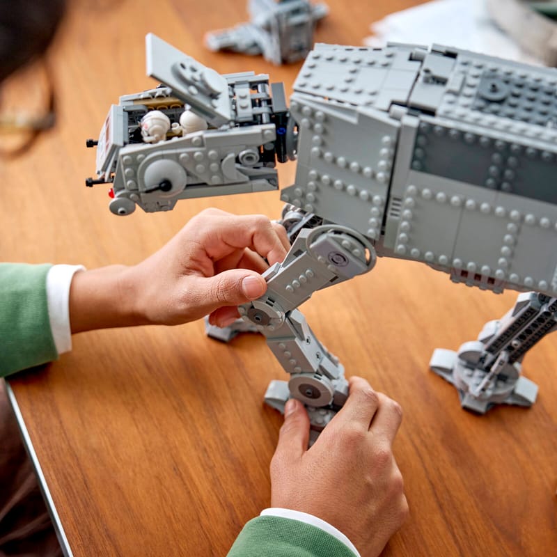 Lego Star Wars 4 Imperiumin jäljelle jääneide75454