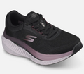 Skechers Naisten GO WALK: Max Cushioning Arch Fit - Clare - Black Astele pihalle pehmeasti ja mukavasti Skechers GO WALK®