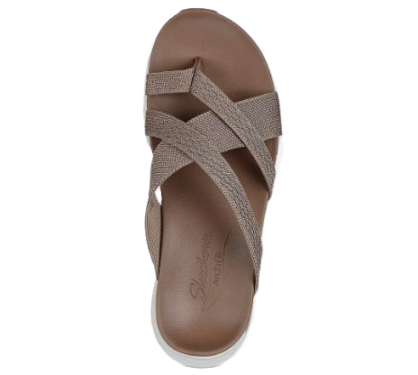 Skechers naisten Arch Fit sandal - New Beginning Mocha Lisaa glamouria lookiisi talla elegantilla sandaalilla. Sandaali on