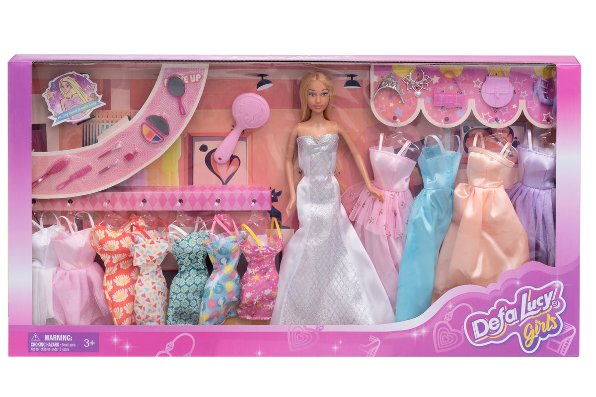 DEFA Lucy Muotinukke 30 cm + Asut