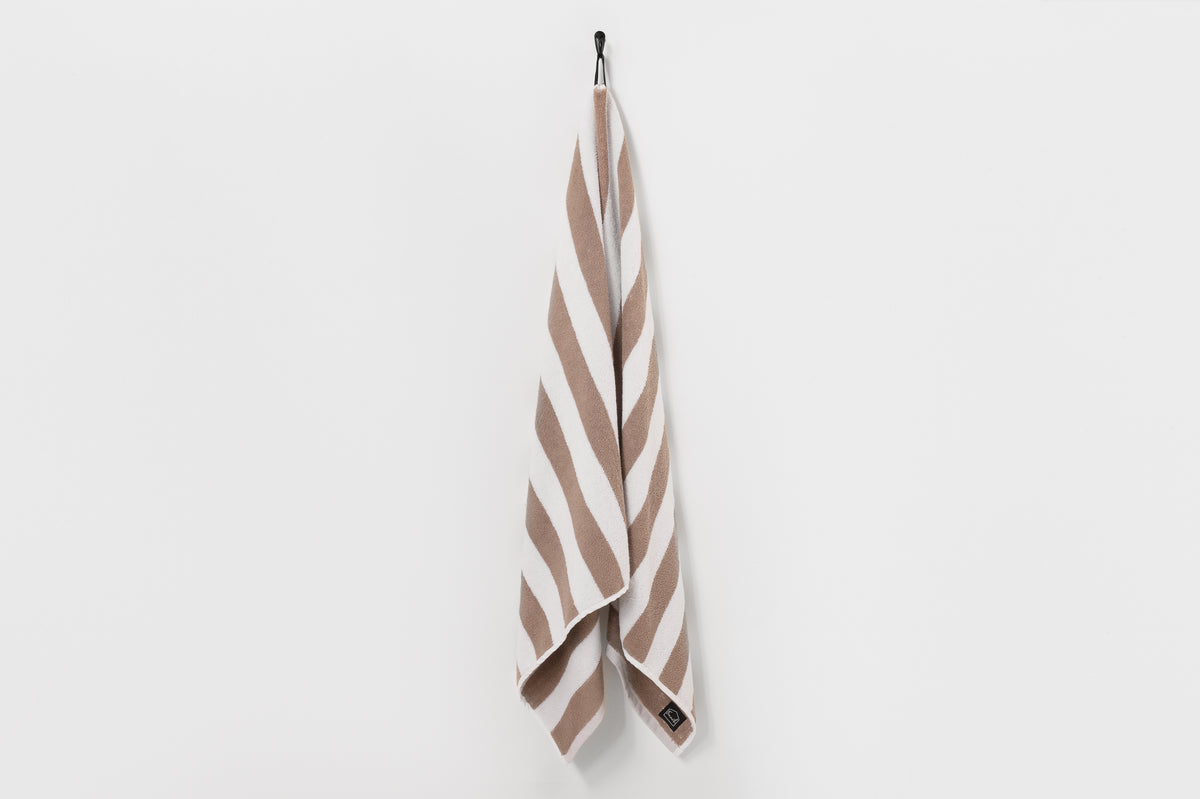 Fanni K Pyyhe Hanko 70x140cm Hiekka