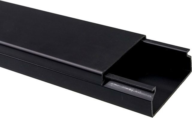 Asennuskanava 16x40x2000 mm tarralla musta