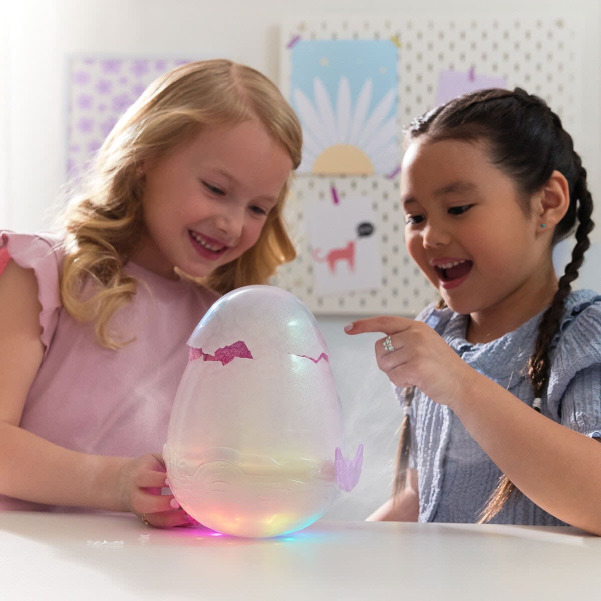 Hatchimals Mystery Hatch Pufficorn