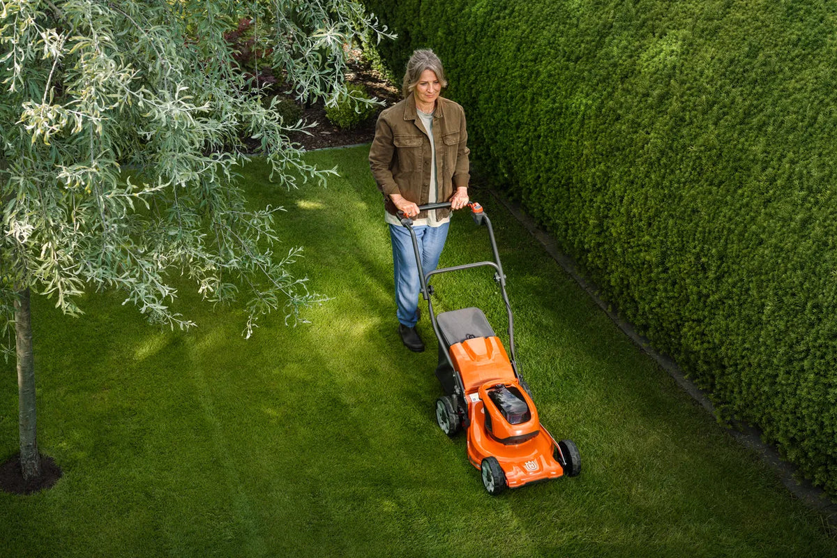 Husqvarna lc 137I, sis. 40-C80 + 40-B140