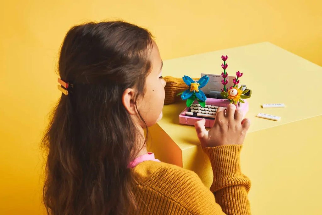 Lego Kirjoituskone ja kukat