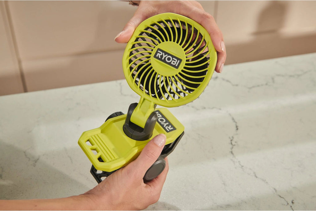 Ryobi klipsituuletin RCF4-0 USB lithium Runko