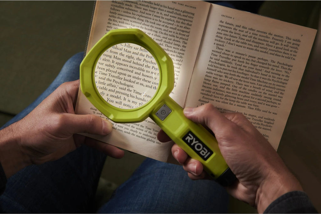 Ryobi suurennuslasivalaisin RML4-0 USB lithium Runko