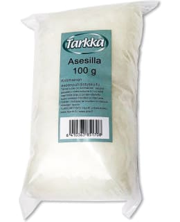 Tarkka asesilla