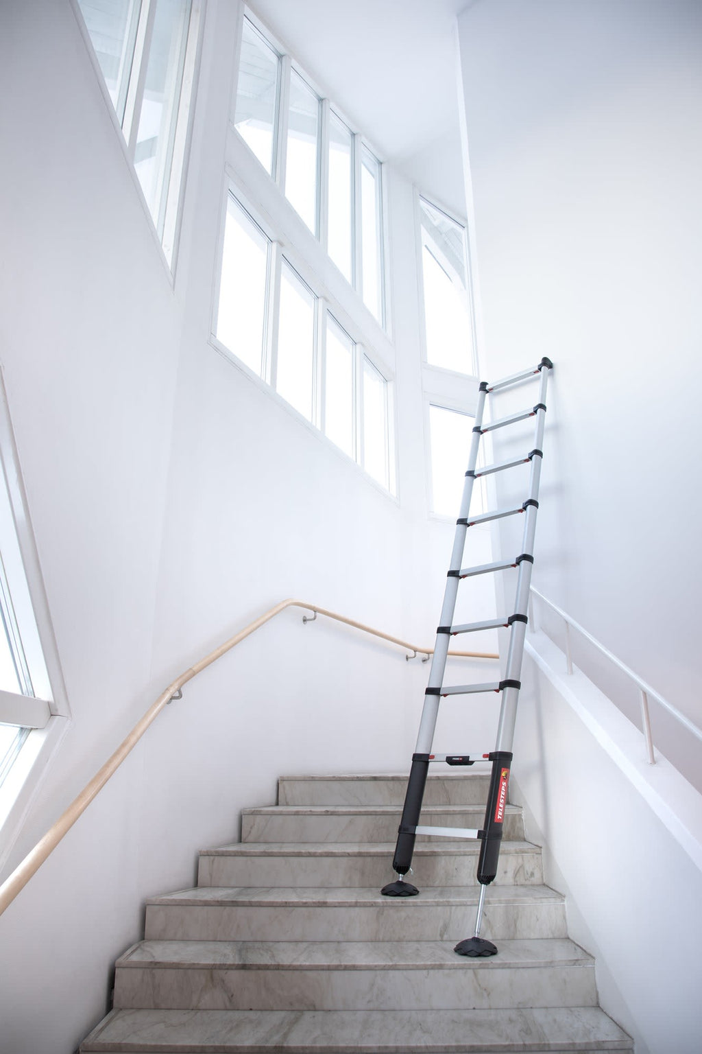 Säädettävät pidennysjalat Prime 3 m ja pidempiin Telesteps