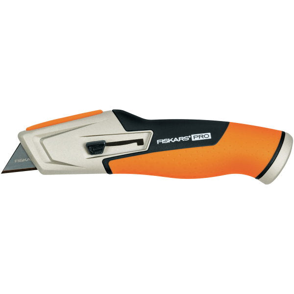 Säädettävä mattoveitsi carbonmax Fiskars
